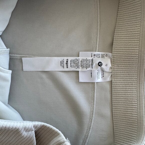 lululemon Ribbed Softstreme High-Rise Short 2" Bone (Size 12) - Picture 4 of 6